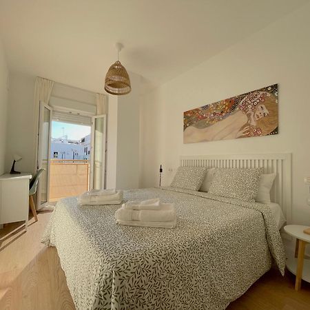 Apartamento La Botica Garaje Incluido Huelva Buitenkant foto